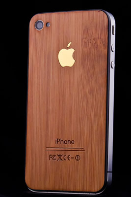 Dřevěný panel - Bambus a nový design pro iPhone
